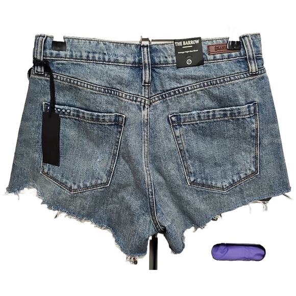 Blank NYC The Barrow Vintage High Rise Short Womens 27 Distressed Raw Hem 3" - Picture 2 of 3